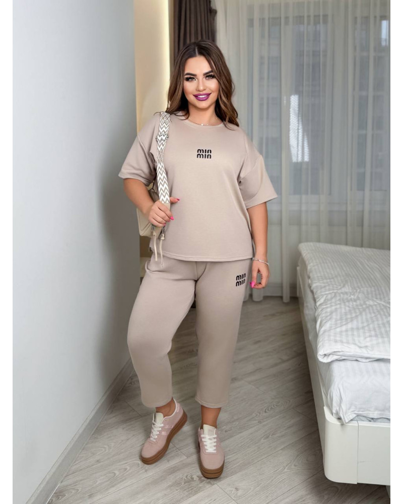 Жіночий костюм Chic Style "Seven-200"