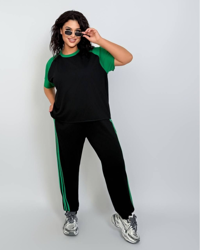 Жіночий костюм Chic Style NAT-7968