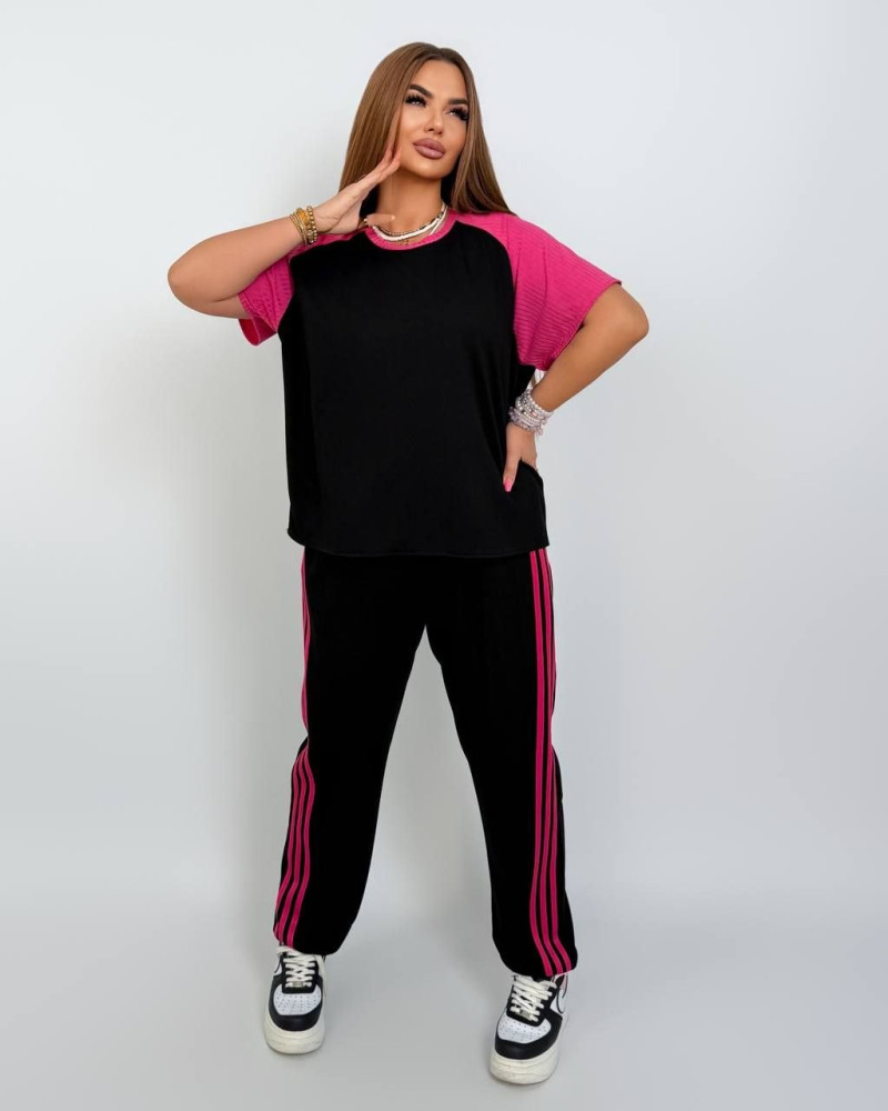 Жіночий костюм Chic Style NAT-7968