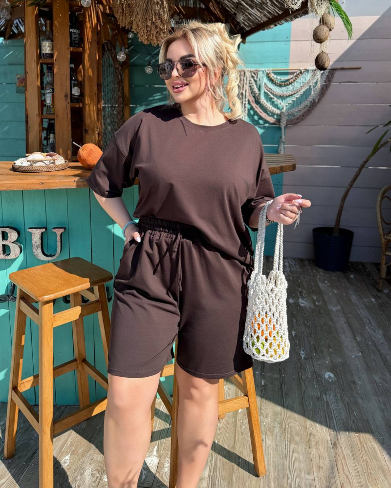 Жіночий костюм з шортами Chic Style 065 KRIS