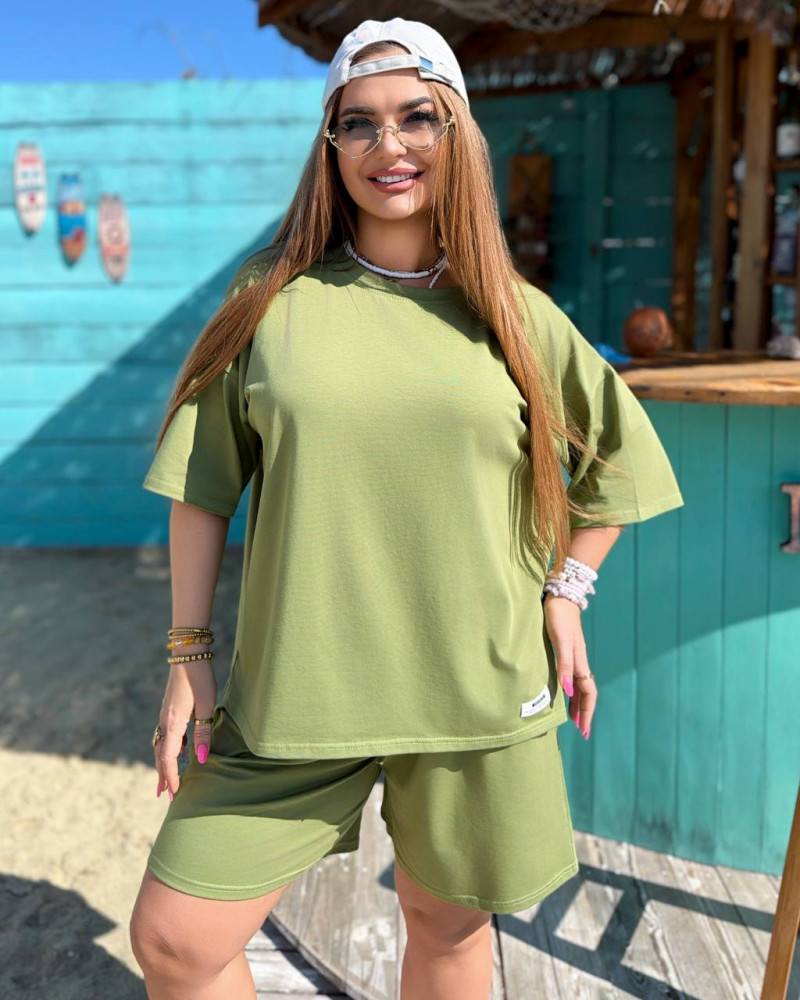 Жіночий костюм з шортами Chic Style 065 KRIS