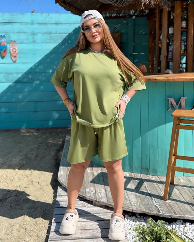 Жіночий костюм з шортами Chic Style 065 KRIS