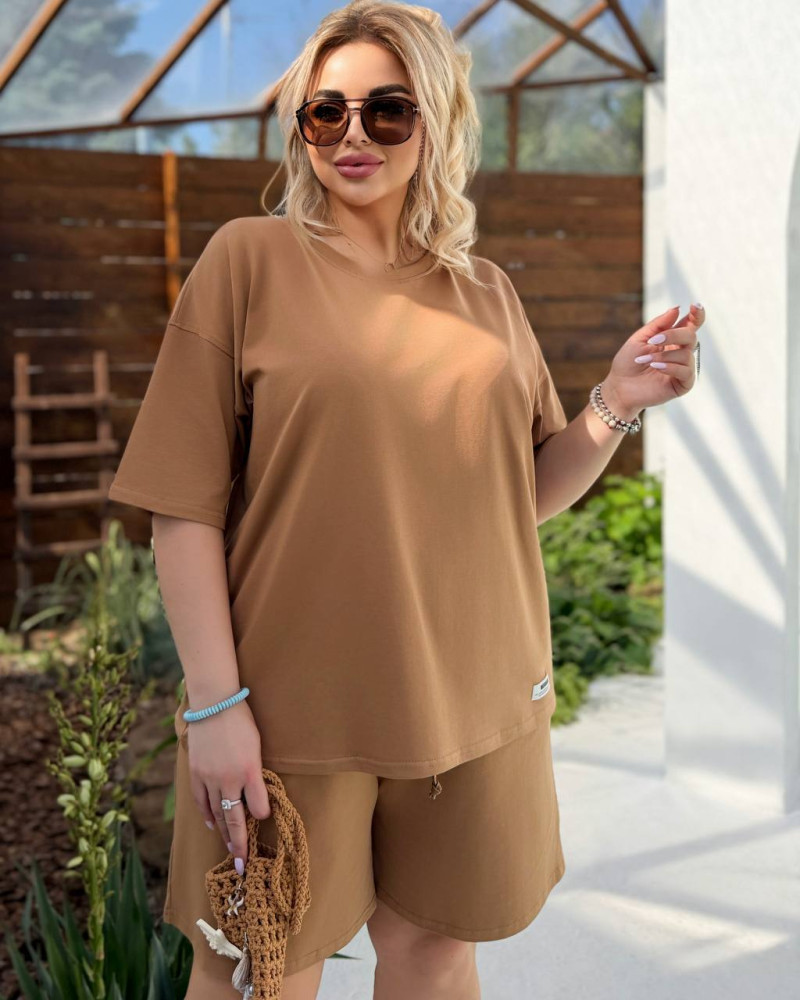 Жіночий костюм з шортами Chic Style 065 KRIS