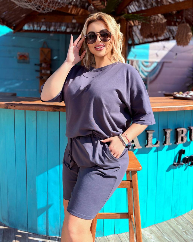 Жіночий костюм з шортами Chic Style 065 KRIS