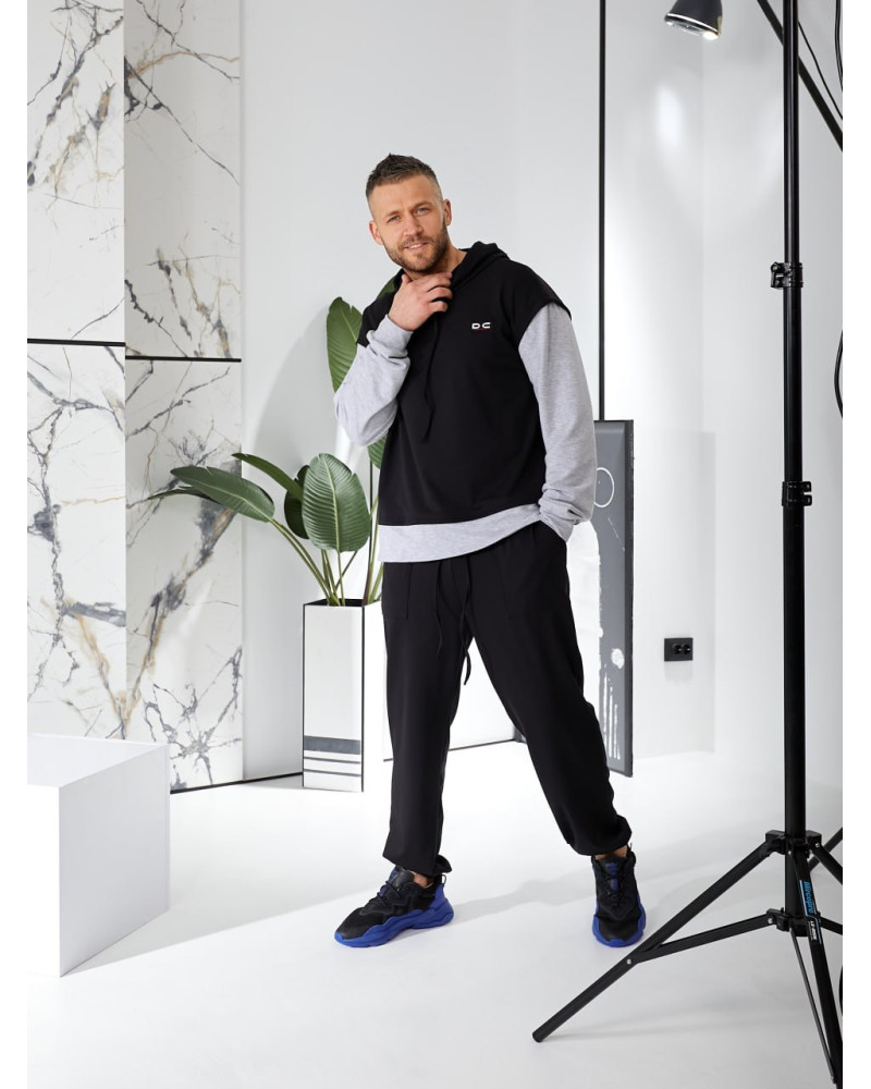 Чоловічий спортивний костюм LIXS-2018 чорний - новинка від Chic Style!