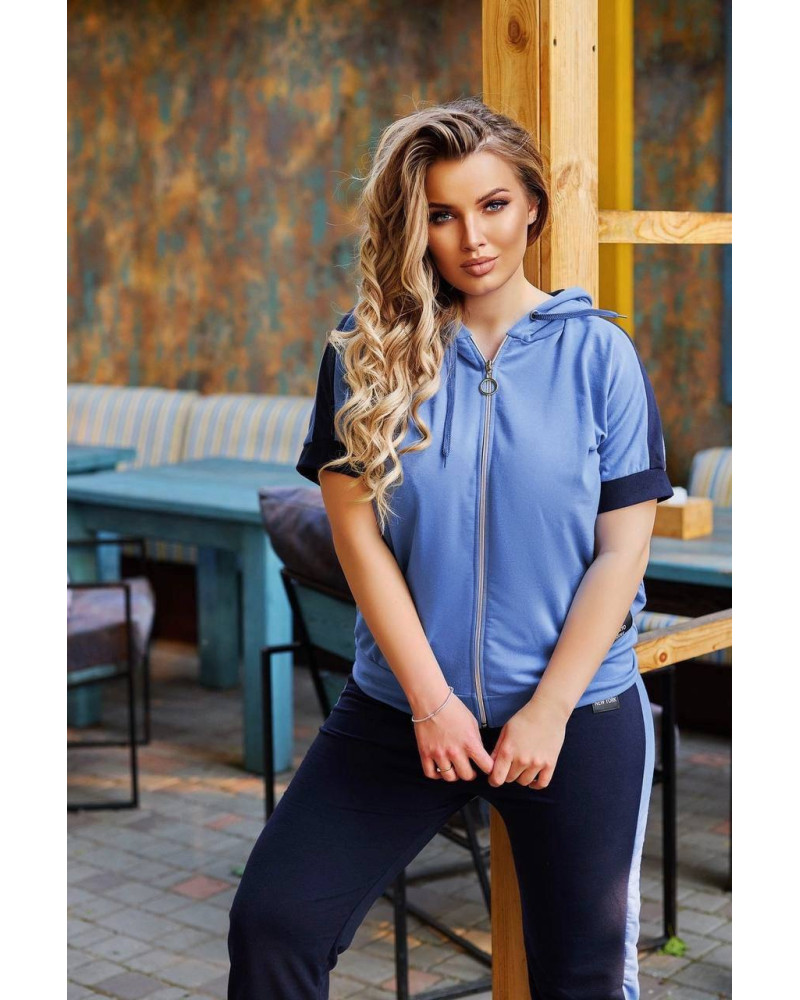 Жіночий костюм SEVE-1311 в блакитному кольорі від Chic Style