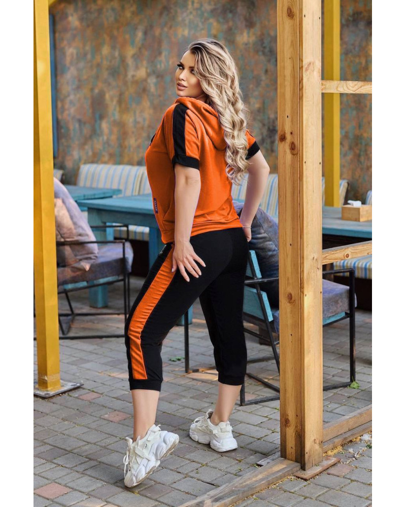 Жіночий костюм SEVE-1311 в памаранчевому кольорі - Chic Style